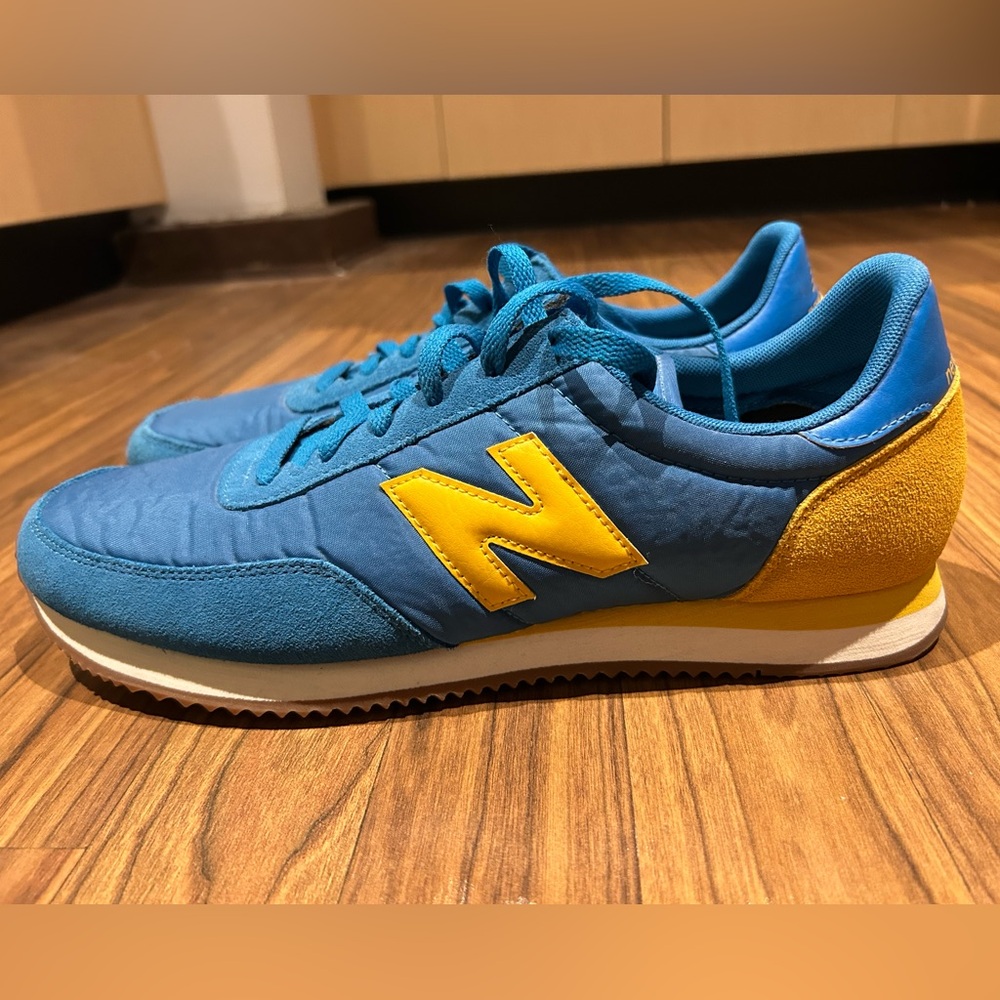 Rare New Balance 720 Teal and Mustard Sneakers
